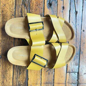 INTENTIONALLY BLANK Yellow Slide Sandals - 40